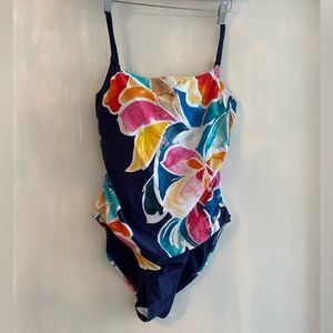 La Blanca - floral one piece swimsuit - US size 12